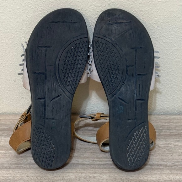 OTBT Sandals Women 6.5 Dove Gray Voyage‎ Flat Leather Woven Ankle Strap Festival - Picture 8 of 8